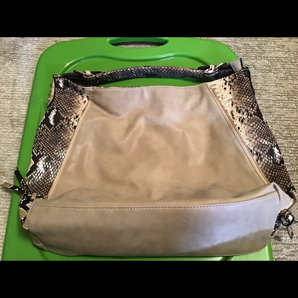 Purse